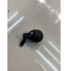 Форсунка омывателя заднего стекла