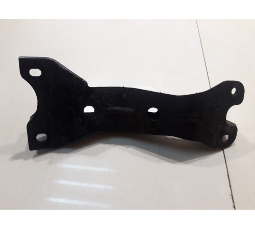 Кронштейн подвески(правый)