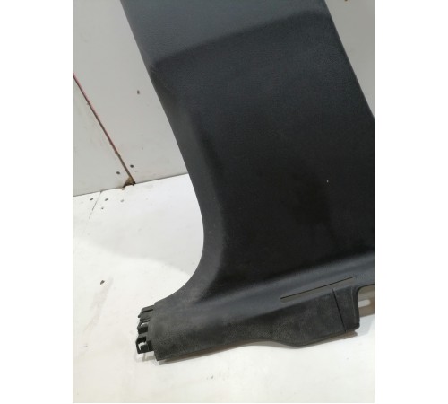 Обшивка центральной стойки левая нижняя