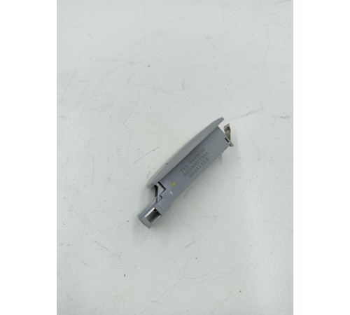 Плафон внутреннего освещения салона