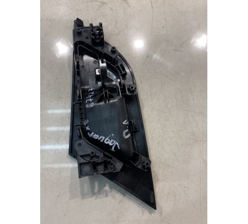 Ручка двери (передняя, левая, внутренняя)