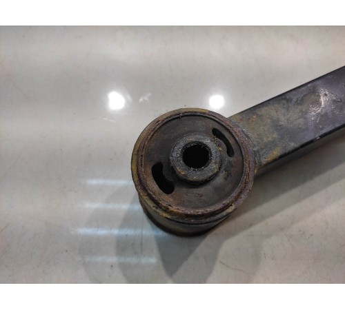 Рычаг подвески (задний, левый)