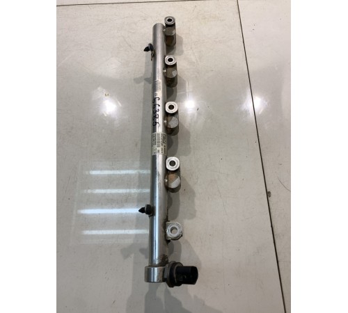 Рейка топливная (рампа)