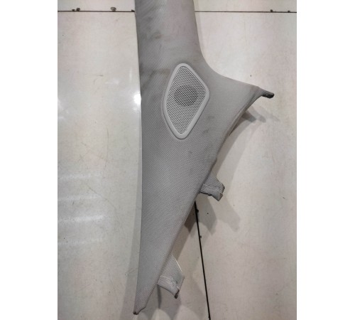 Обшивка стойки (передняя, правая)