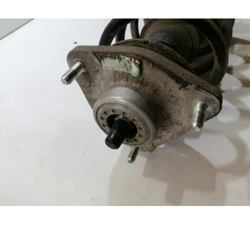 Амортизатор подвески передний левый в сборе