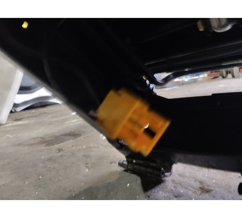 Сиденье водительское левое