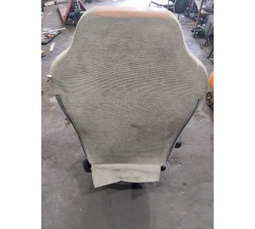 Сиденье водительское левое