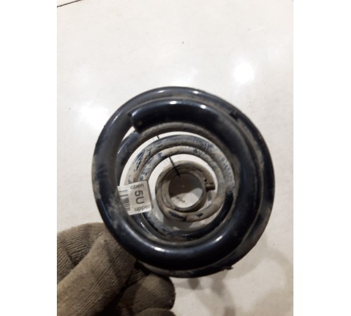 Пружина подвески(задняя правая)