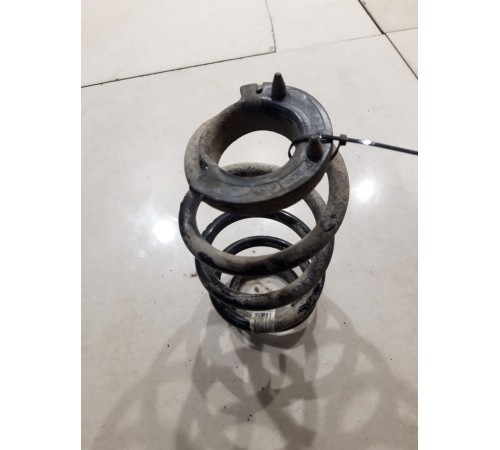 Пружина подвески(задняя правая)