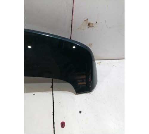 Спойлер крышки багажника