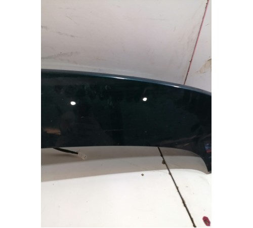 Спойлер крышки багажника