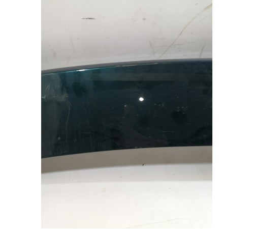 Спойлер крышки багажника