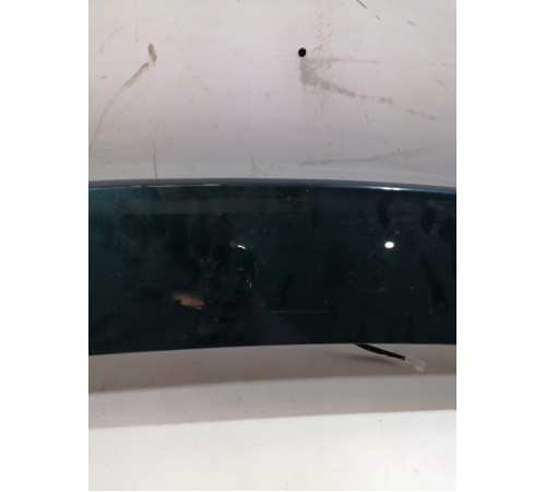 Спойлер крышки багажника