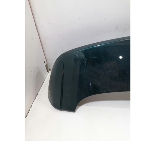 Спойлер крышки багажника