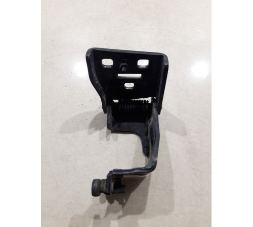 Ролик правой сдвижной двери средний