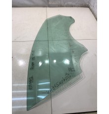 Стекло двери (переднее, правое)