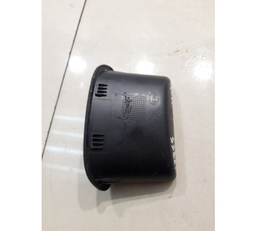 Ручка закрывания крышки багажника