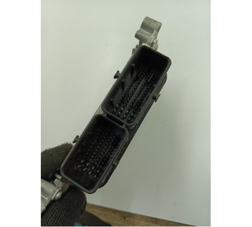 Блок управления двигателем