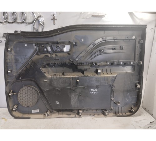 Обшивка двери передняя левая