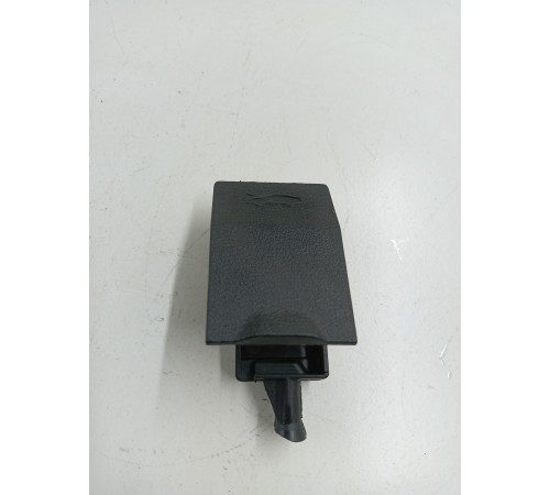 Ручка открывания капота