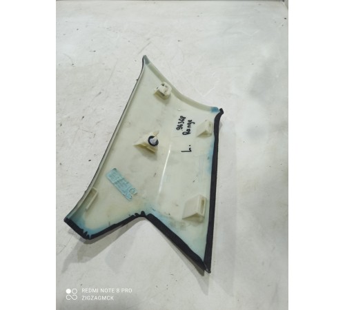 Обшивка стойки передняя левая