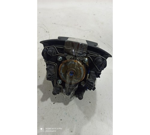 Подушка безопасности водителя