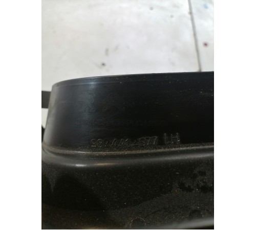 Накладка двери задняя левая