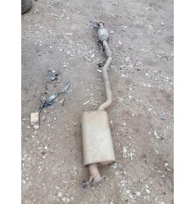 Средняя часть глушителя с катализатором