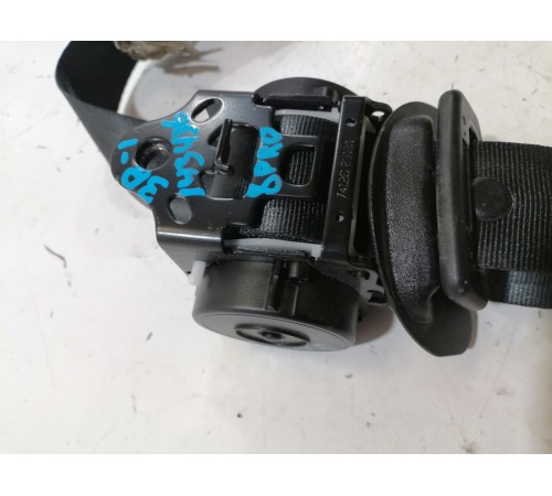 Ремень безопасности второго ряда задний правый