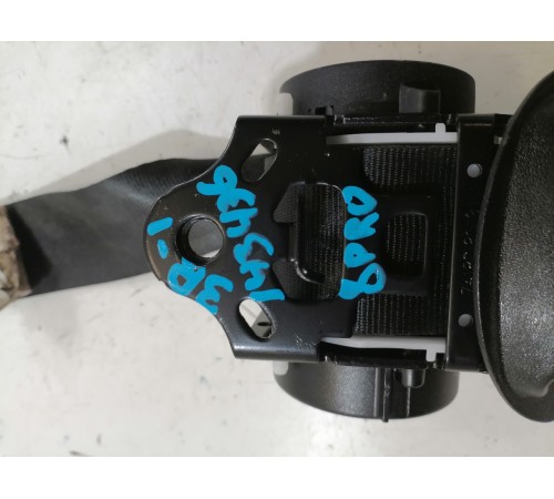 Ремень безопасности второго ряда задний правый