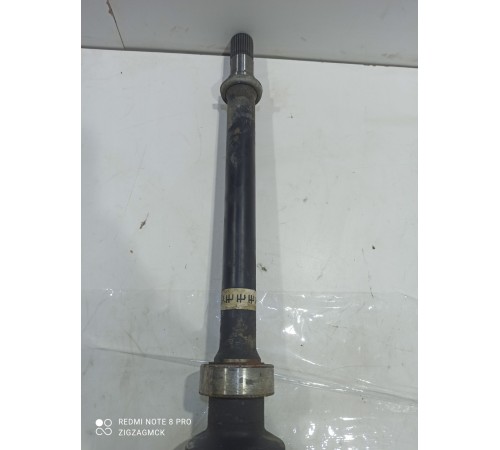 Привод передний правый