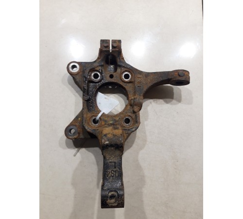 Кулак поворотный(передний левый)