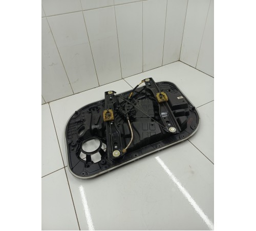 Стеклоподъемник передний левый