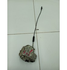 Замок двери передний правый