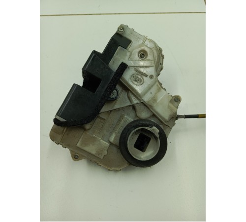 Замок двери передний правый