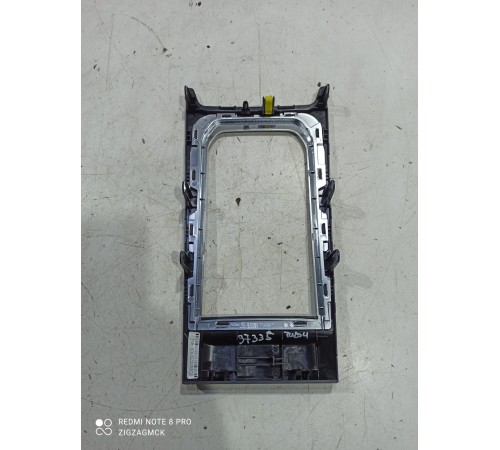 Накладка центральной консоли декоративная