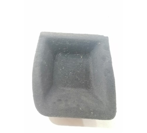 Крышка обшивки багажника правая