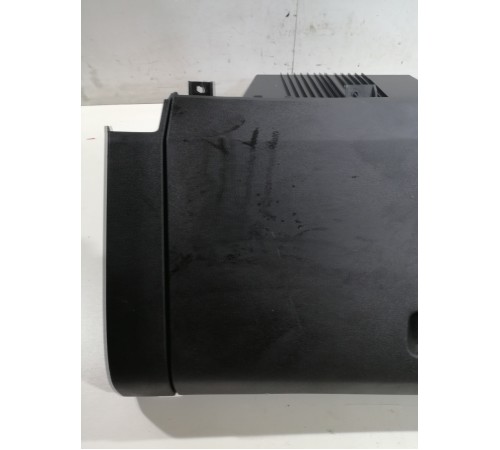 Бардачок в торпедо