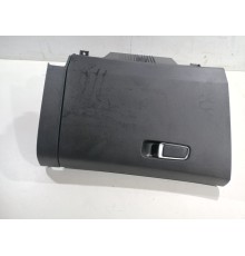 Бардачок в торпедо