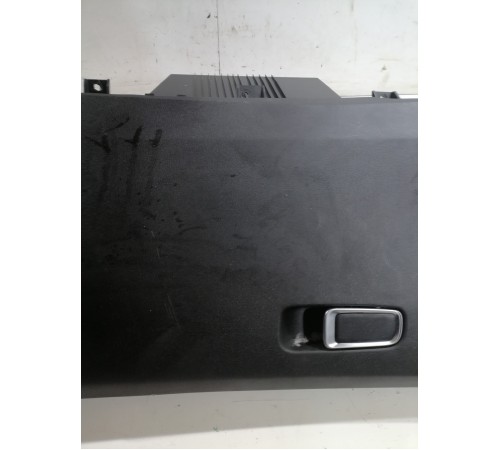 Бардачок в торпедо