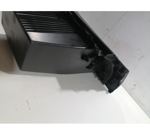 Бардачок в торпедо