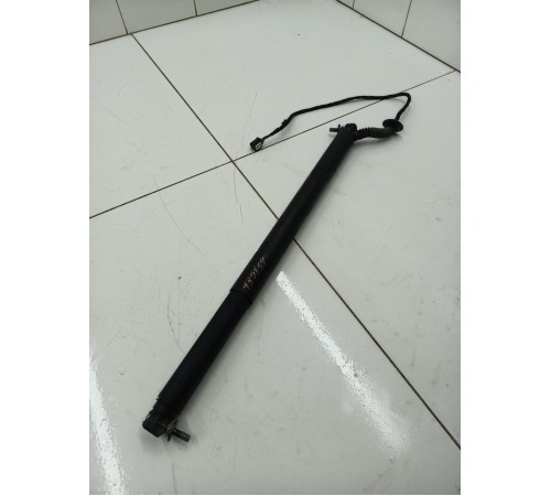 Амортизатор крышки багажника