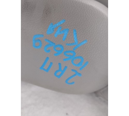 Сиденье (заднее правое)