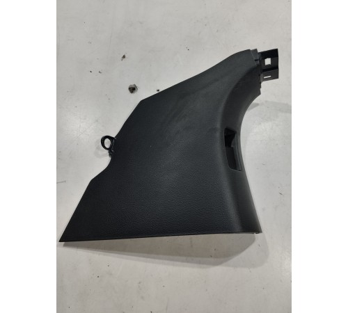 Обшивка стойки (передняя левая нижняя)