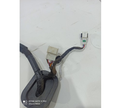 Электропроводка двери передняя левая