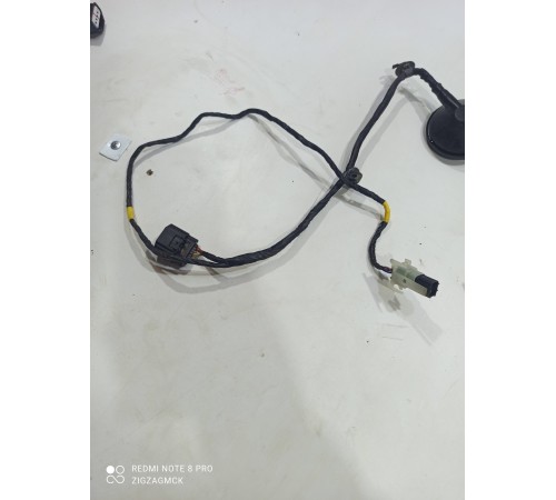 Электропроводка двери передняя левая