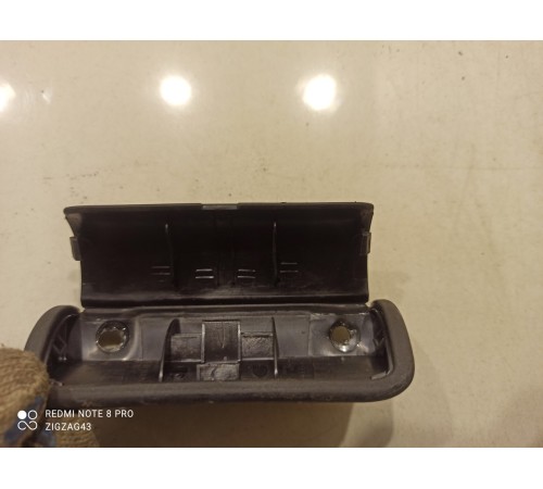 Ручка закрывания багажника