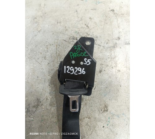 Ремень безопасности задний правый