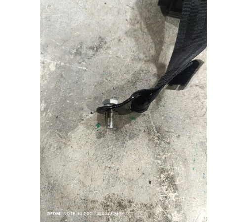 Ремень безопасности задний правый