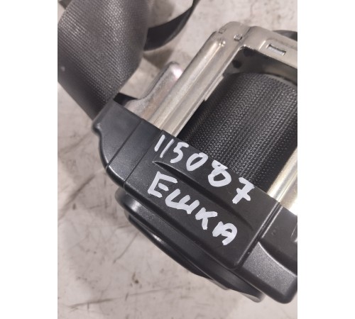 Ремень безопасности задний левый